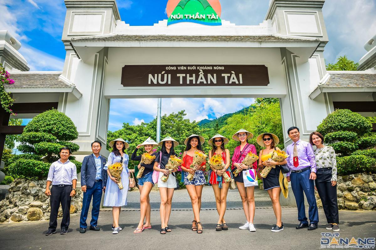 Huyền Thoại Công Viên Suối Khoáng Núi Thần Tài