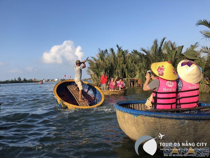 Khám Phá Rừng Dừa Bảy Mẫu Hội An: Tour Giá Rẻ Chỉ 300K 1 Khám Phá Rừng Dừa Bảy Mẫu Hội An: Tour Giá Rẻ Chỉ 300K