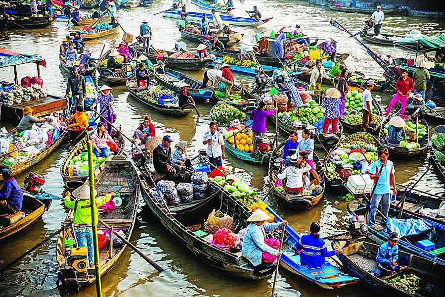 Chợ nổi Miền Tây: Nét Văn Hóa Độc Đáo Trên Sông Nước